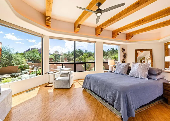 Panoramic Views, Game Room, Pool, Hot Tub! *