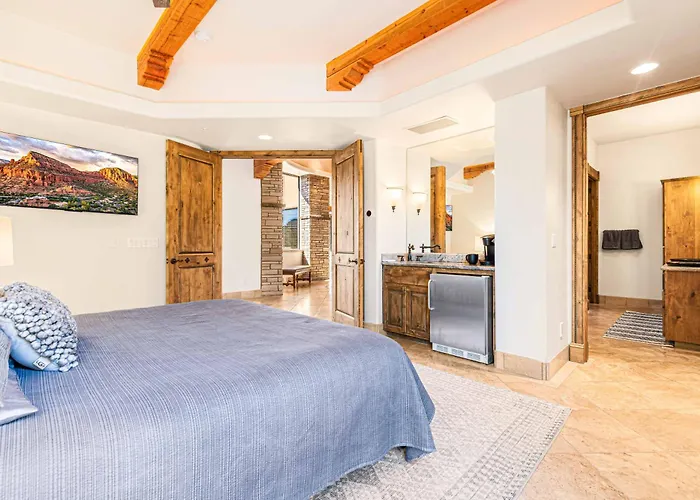 Panoramic Views, Game Room, Pool, Hot Tub! *
