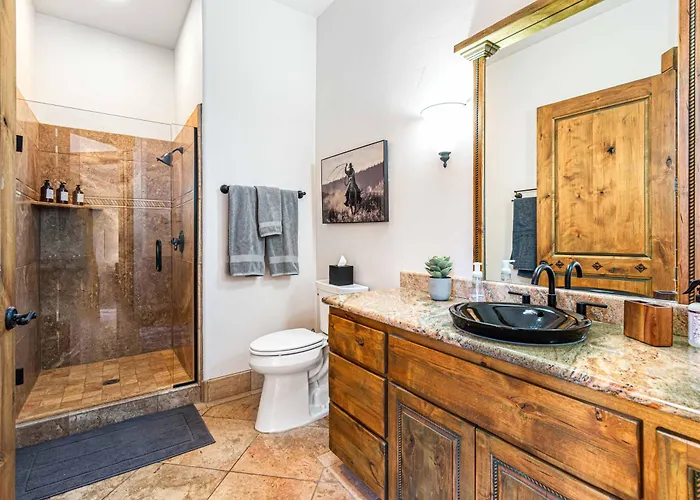 Panoramic Views, Game Room, Pool, Hot Tub! * Sedona