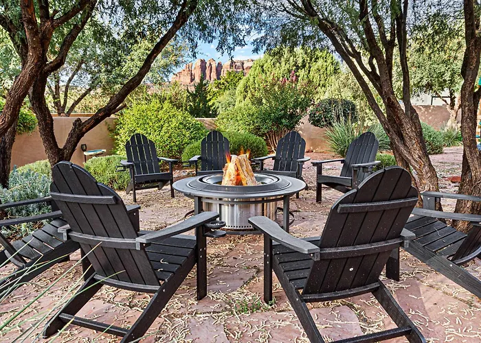 Panoramic Views, Game Room, Pool, Hot Tub! Holiday home
